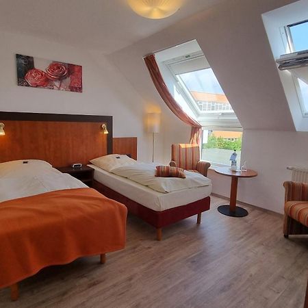 Akzent Hotel Strandhalle Schleswig Exterior photo