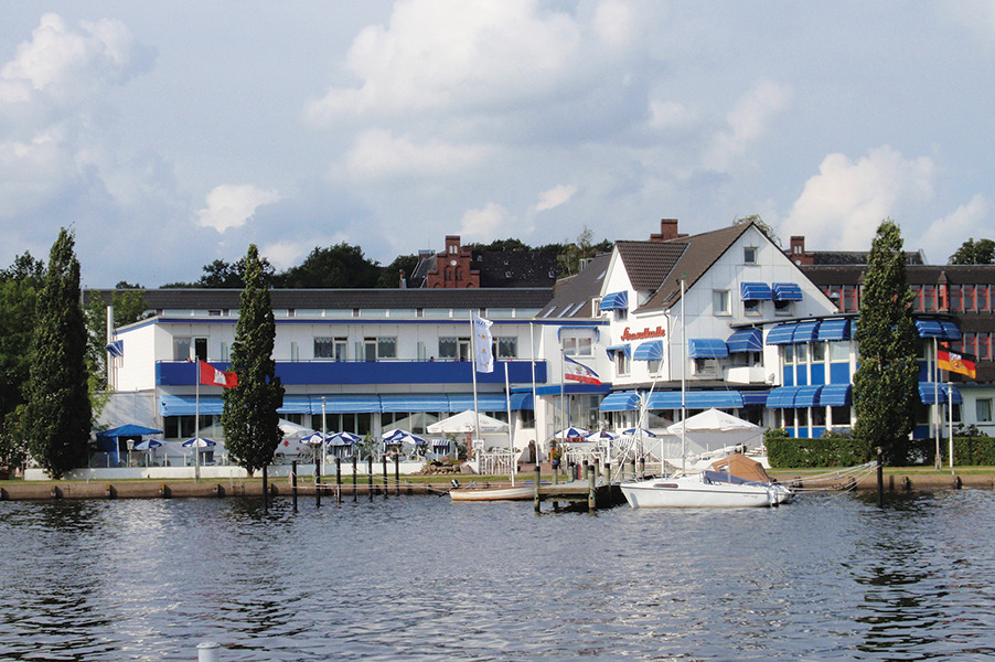 Akzent Hotel Strandhalle Schleswig Exterior photo